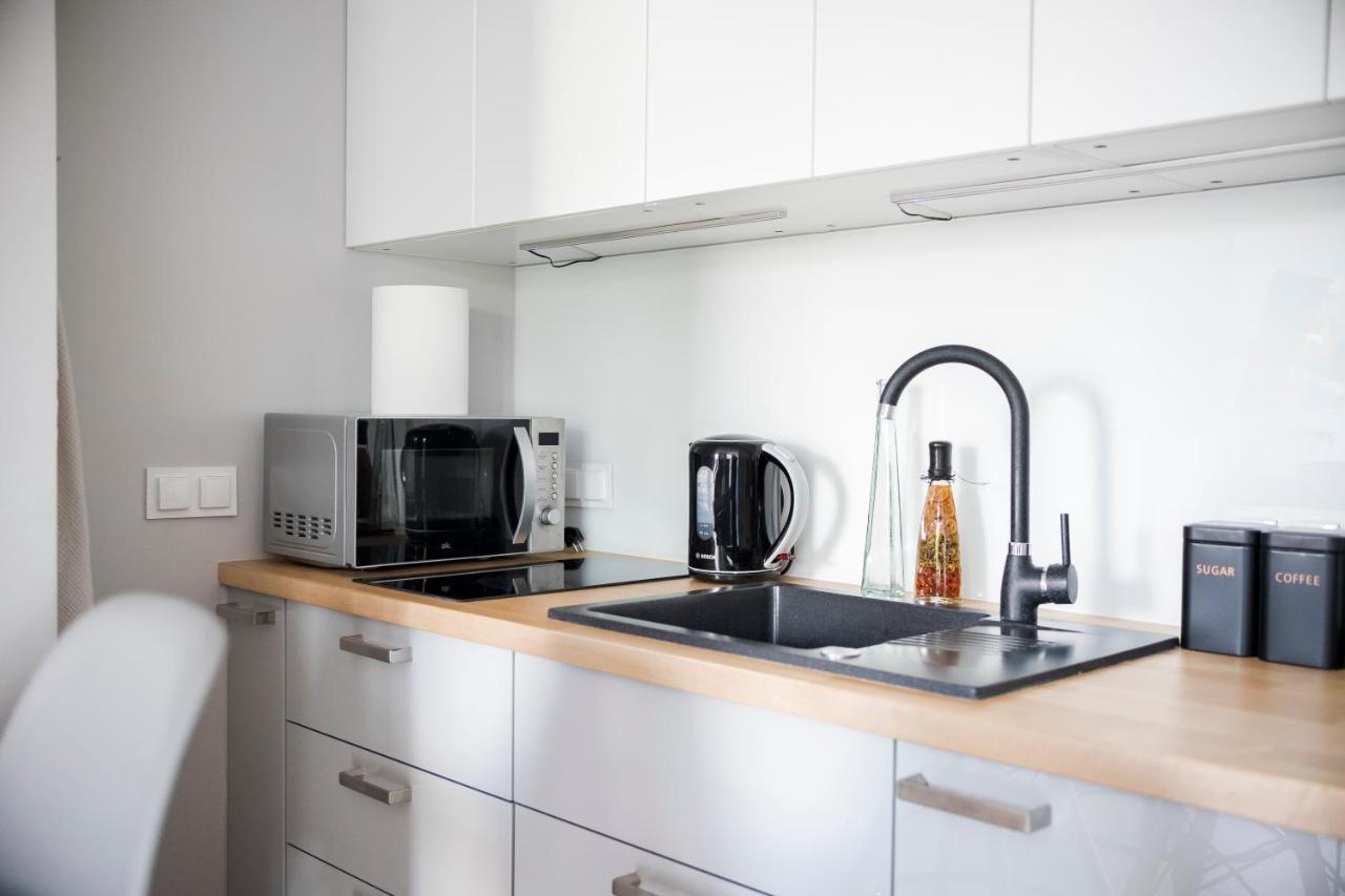 Apartament Alfa With Parking 波兹南 外观 照片